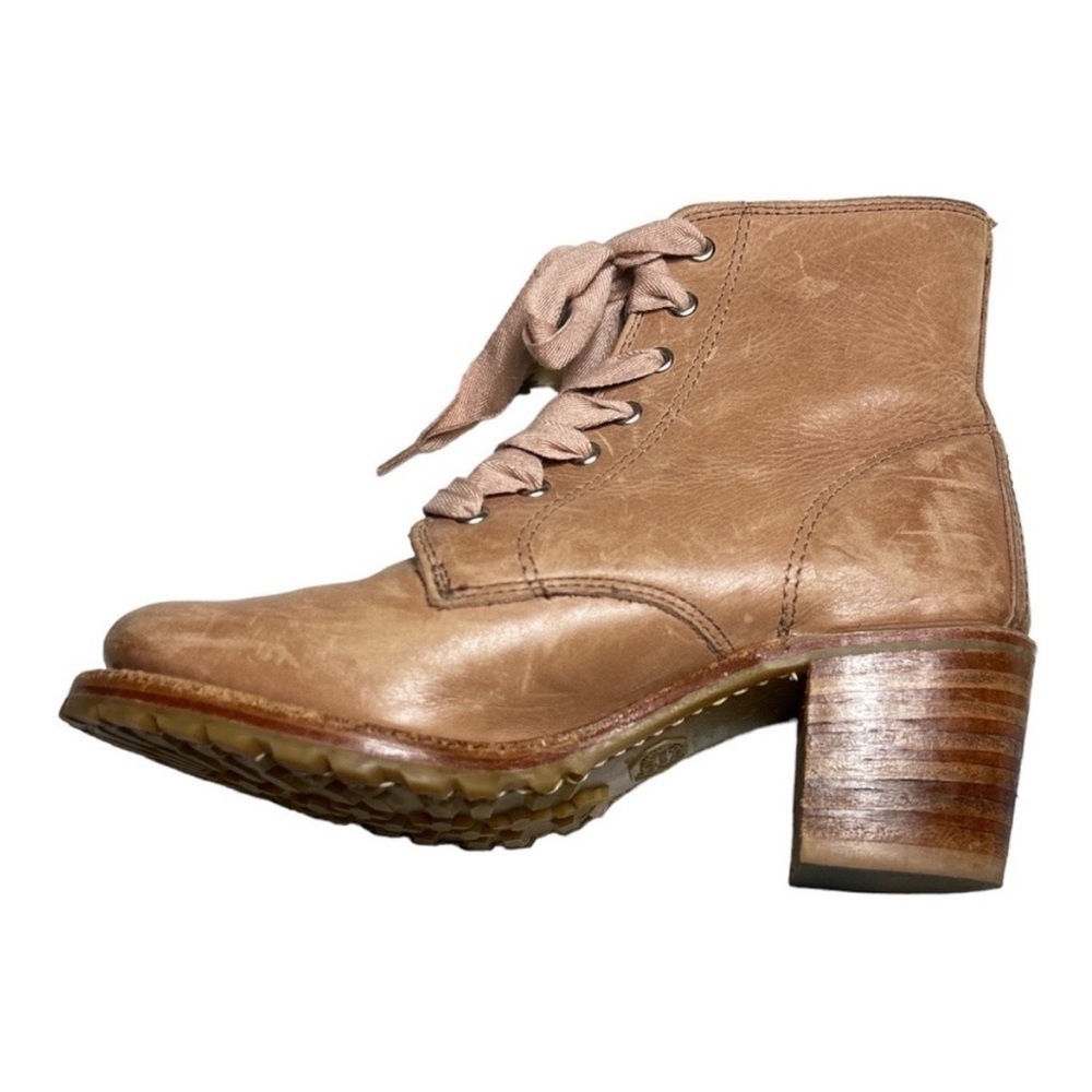 Frye Sabrina 6G lace up heeled booties size 6M - Picture 6 of 13